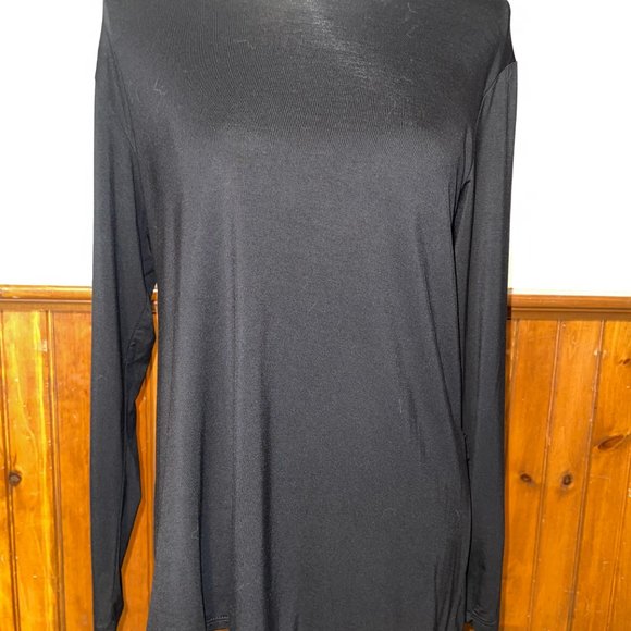 NWT Women’s Yelete Long Sleeve Cut Out Open Back Top Size M Black - Picture 1 of 6